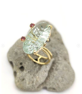 GOLD RING WITH PRASIOLITE AND GARNETS