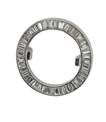 White gold baguette diamonds halo ring