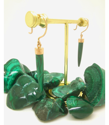 Rose gold earrings with malachite
