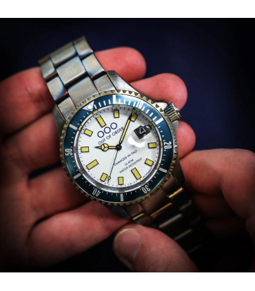 Reloj Out Of Order. Casanova Capitano